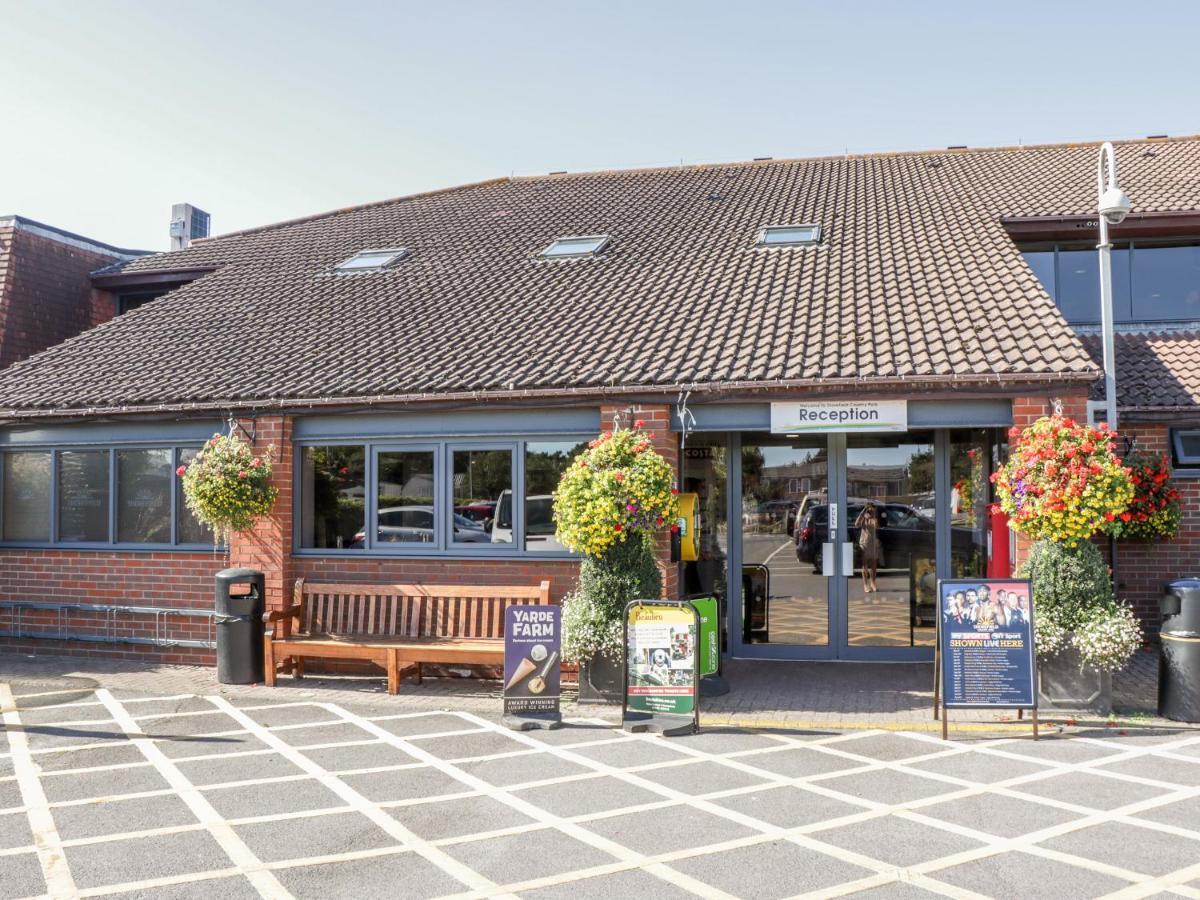 16 Amber Wood Lodge Lymington Esterno foto